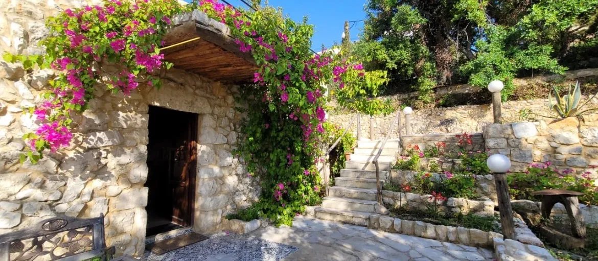 Kfarhbab Villa — photo 2