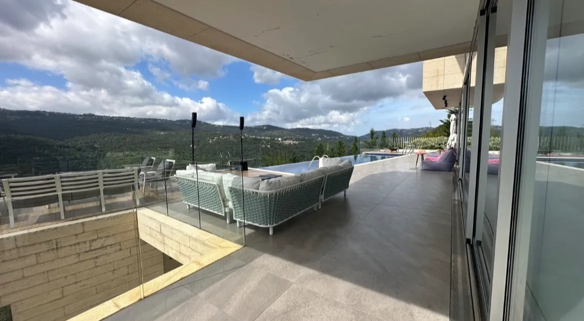 Broumana Villa — photo 6
