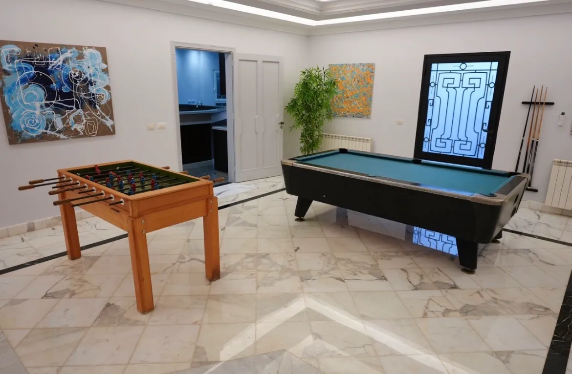 Blue villa — photo 7