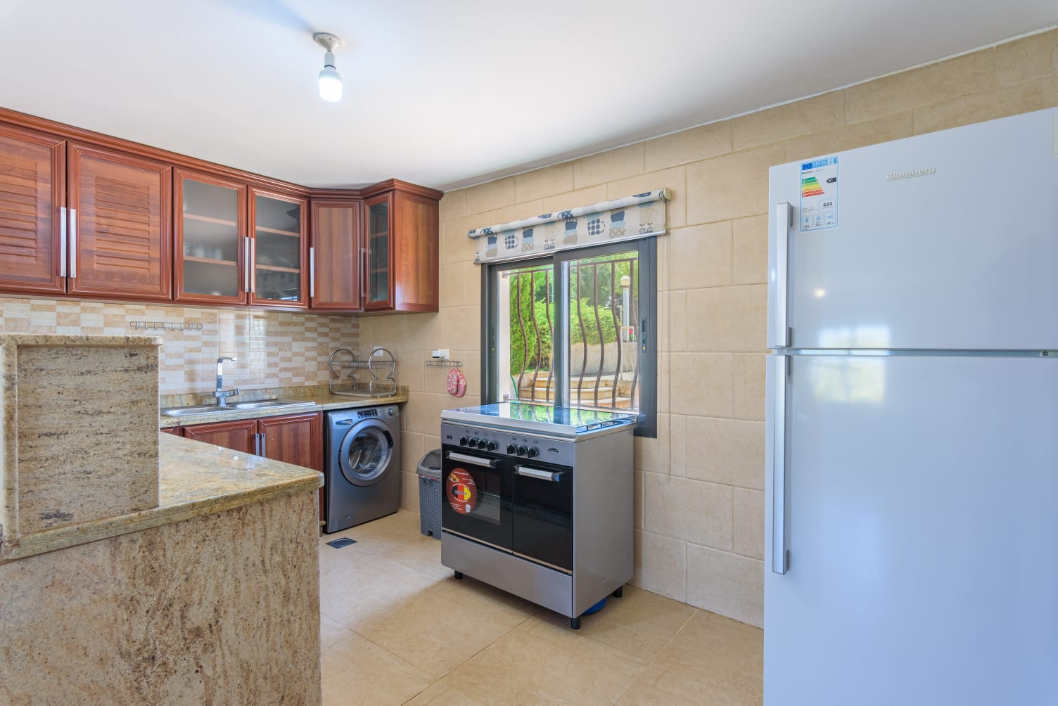 Qaa escape - photo 6