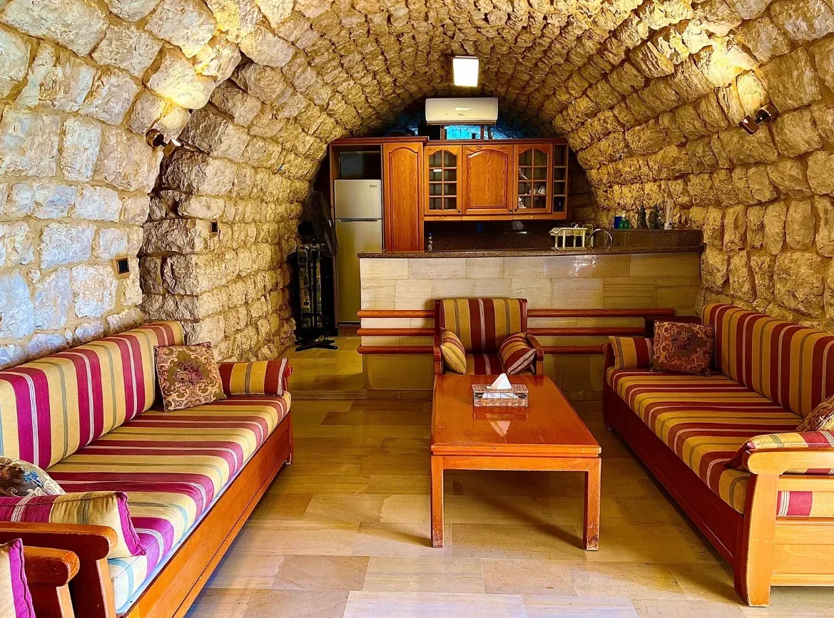 Cave Batroun — photo 6