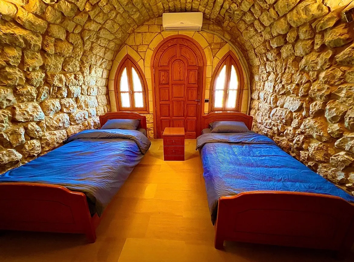 Cave Batroun — photo 7