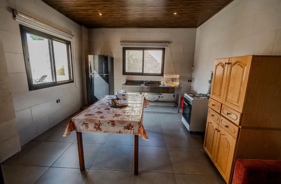 Old house — photo 3