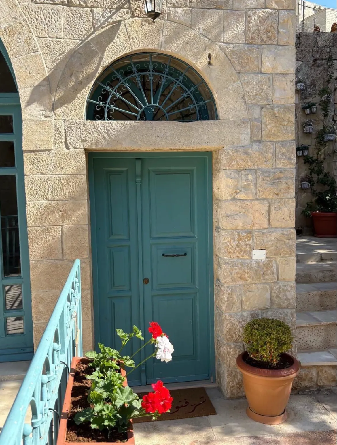 Traditional House — photo 4