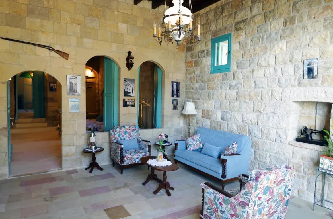 Traditional House — photo 5