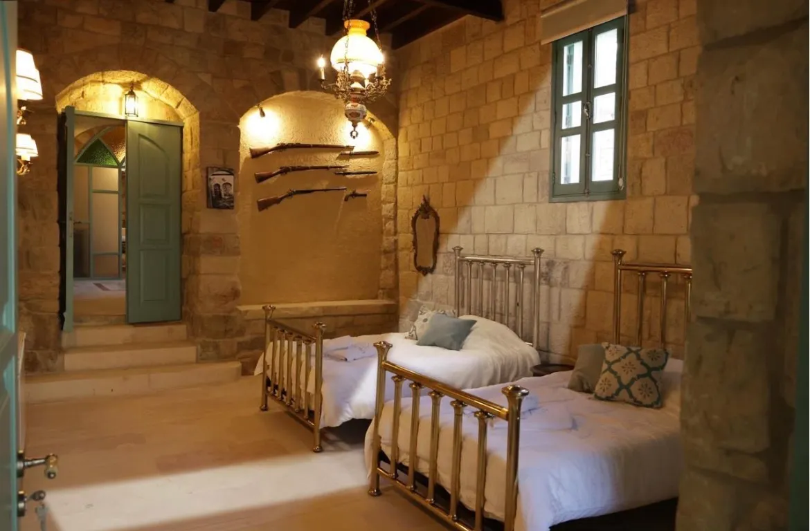 Traditional House — photo 6